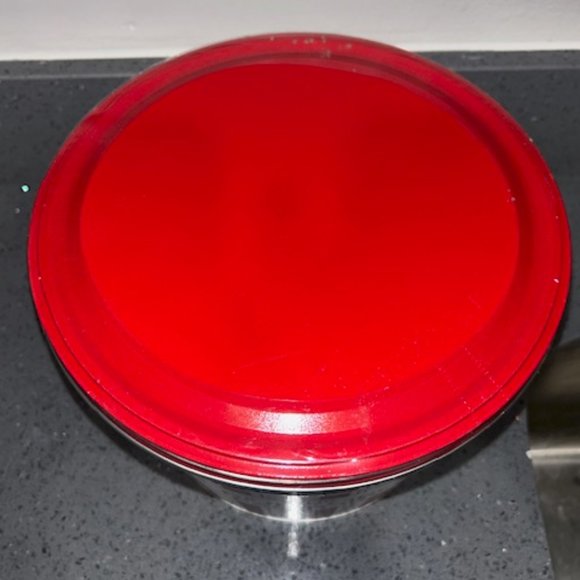 Elton John The Popcorn Factory SEALED Popcorn Tin Yellow Brick Road Final Tour - Picture 3 of 4